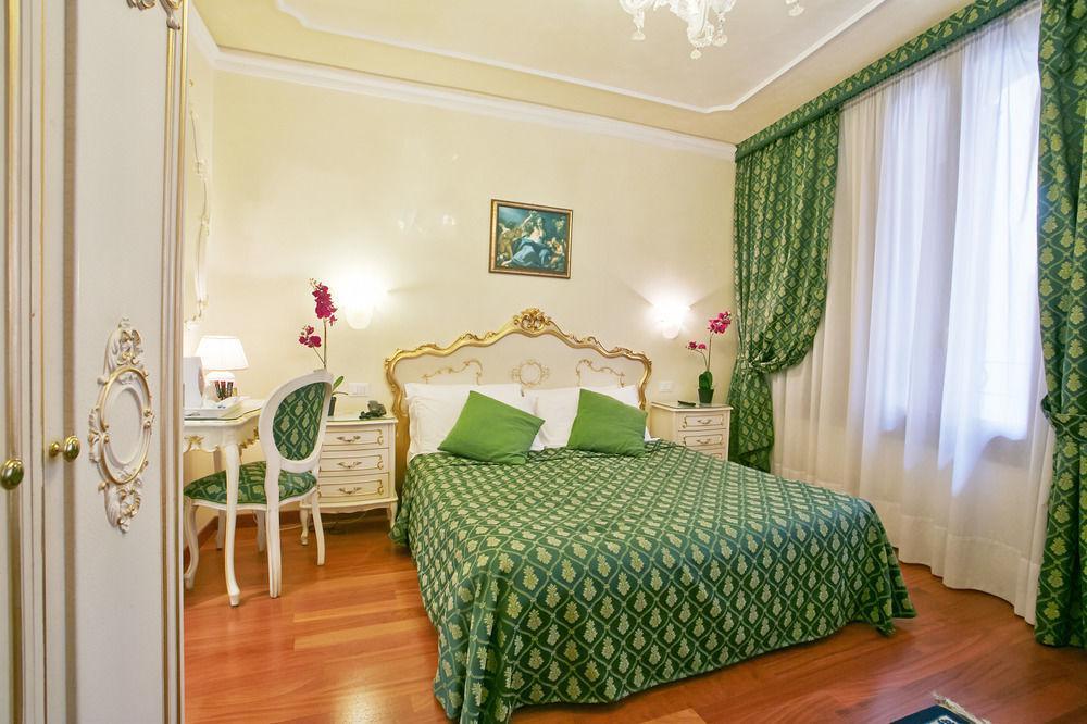 Appartamenti San Luca Венеция Экстерьер фото