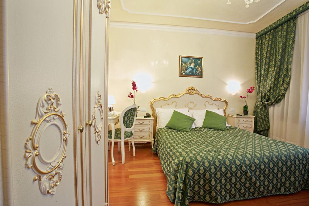 Appartamenti San Luca Венеция Экстерьер фото